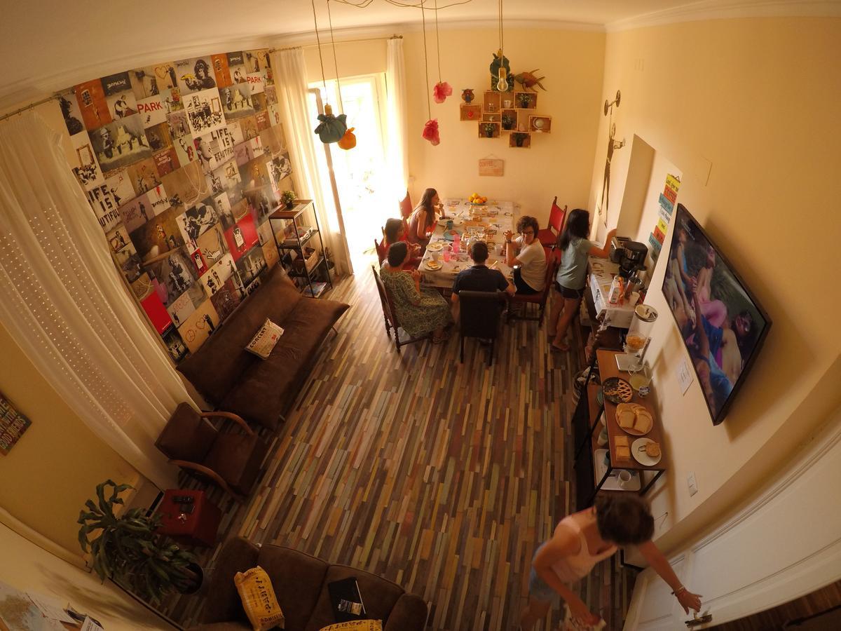 Victoria House Hostel Genoa Bagian luar foto